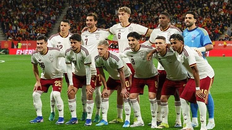 İspanyada skandal tezahürat Yamaldan tepki: Kabul edilemez