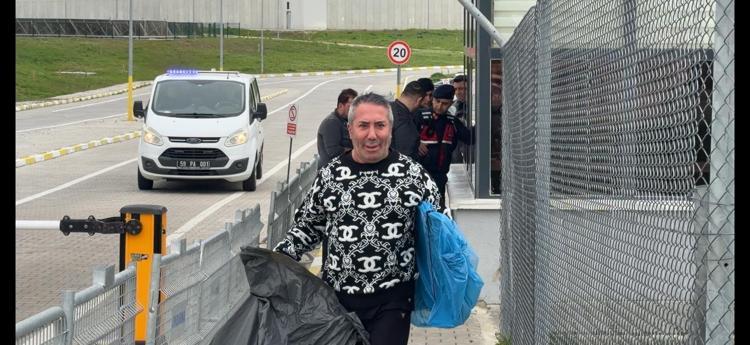 Tahliye edilen Murat Övüçten ilk paylaşım Son hali dikkat çekti