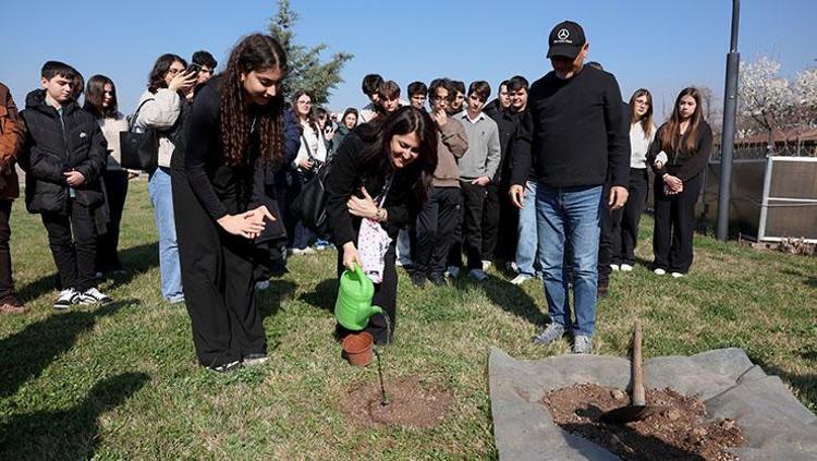 FİDAN TOPRAKLA BULUŞTU