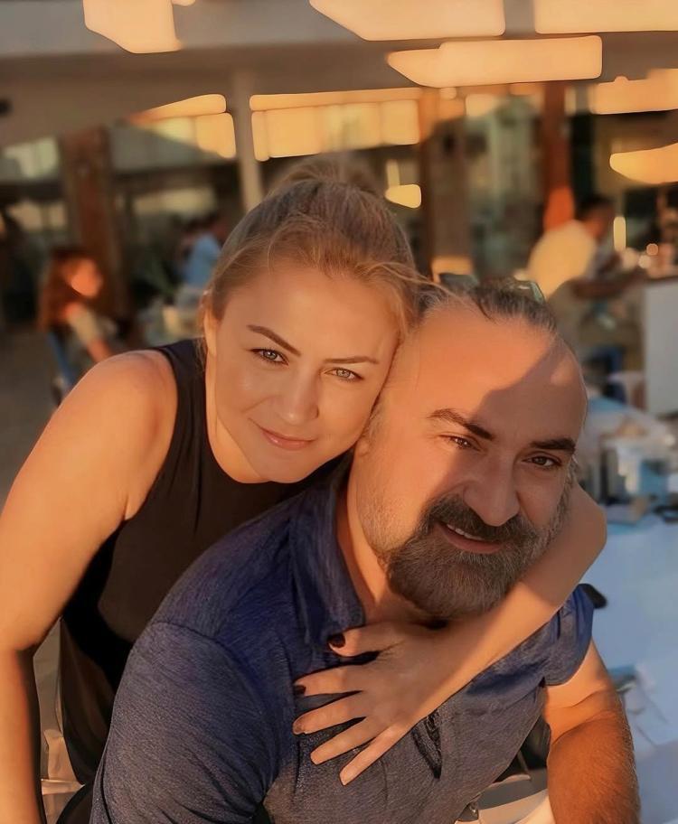 Selma Konak, büyük aşkı Volkan Konakı anlattı İnsan en büyük özlemi en küçük anlarda yaşıyor