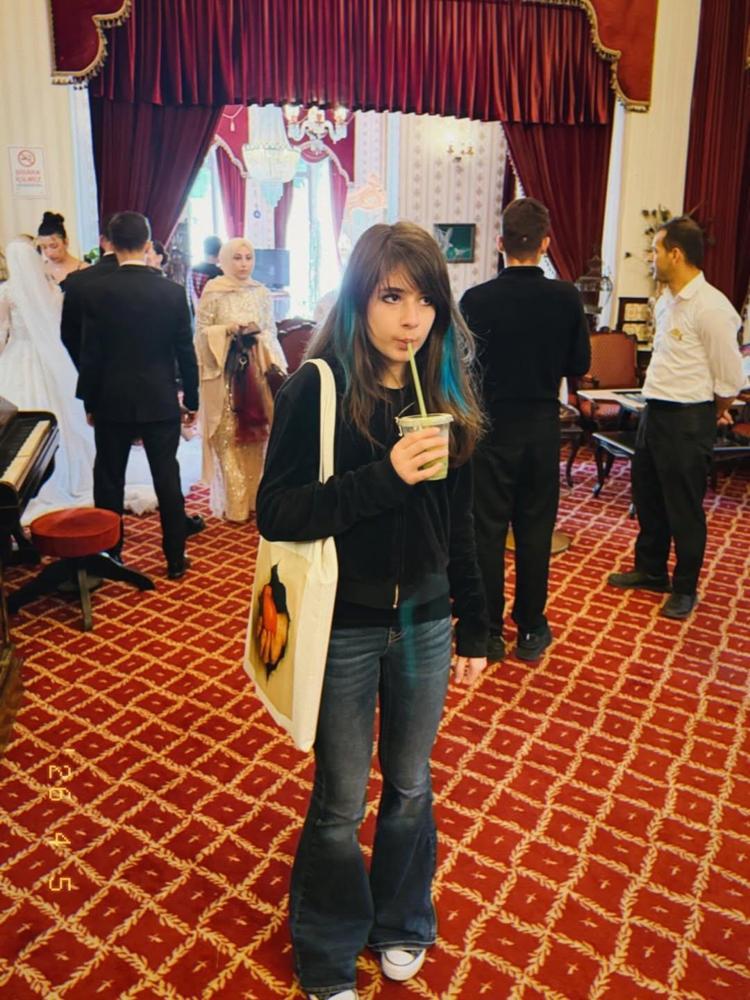 GERÇEKTEN BAMBAŞKA