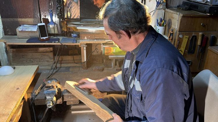 Asırlık sesi geleceğe taşıyor 57 yaşındaki usta, fabrikasyona karşı tek başına ayakta duruyor