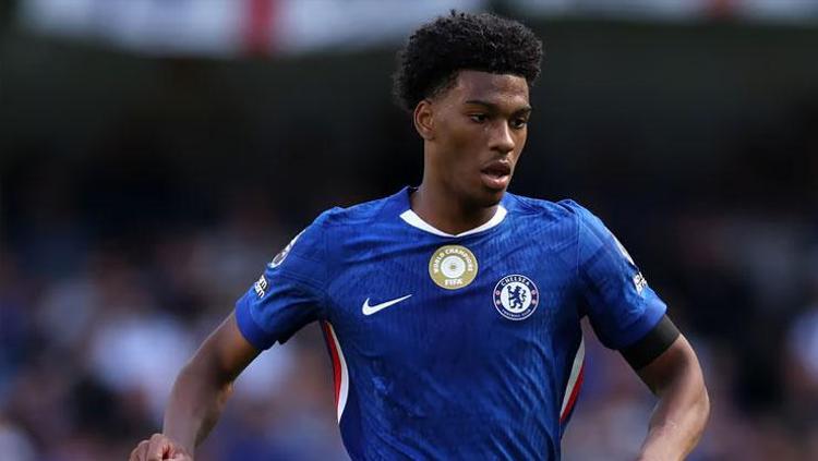 Sacha Boey ile yollar ayrılıyor: Chelsea’den 25 milyonluk sağ bek geliyor