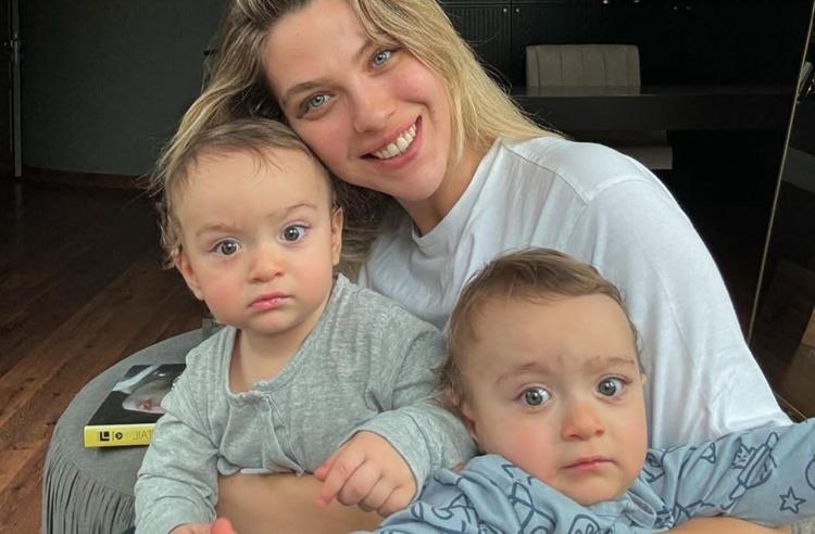 BİZ BU YOLUN SAVAŞÇIYIZ