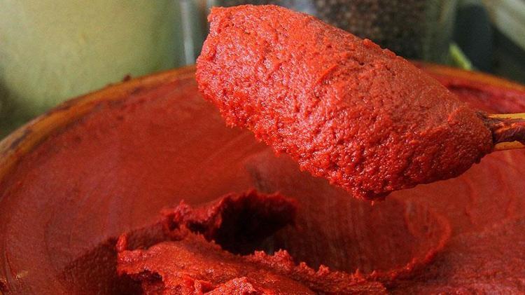 Salçanın ekşimesini engelliyor Hayat kurtaran mutfak tüyosu