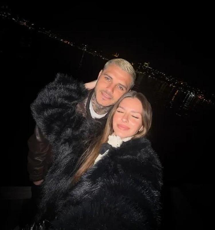 Icardi romantizmin dozunu gittikçe artırıyor İşte çok konuşulan China Suarez paylaşımı