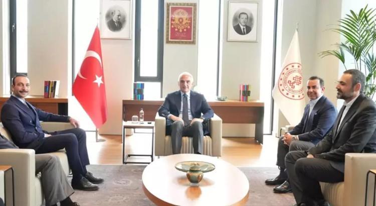 İsrail tehdit etmişti Bakan Ersoydan Görkem Sevindike destek