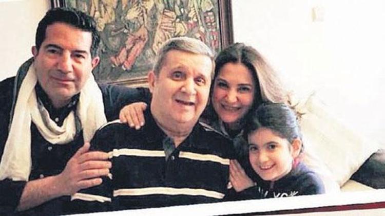 Halit Akçatepenin kızı Ebru Akçatepe Bozatlı: Yeşilçamın sırları babamla birlikte gitti