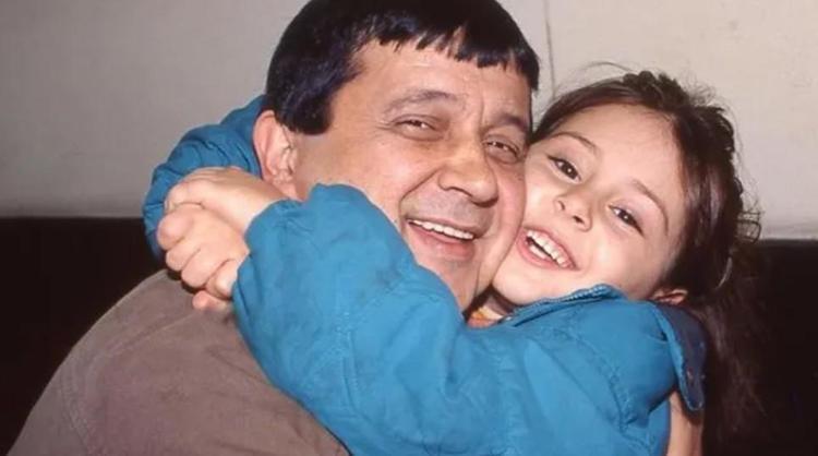 Halit Akçatepenin kızı Ebru Akçatepe Bozatlı: Yeşilçamın sırları babamla birlikte gitti