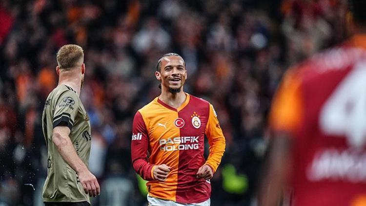 Galatasaray - Kocaelispor maçındaki iki penaltı pozisyonunu eski hakemler yorumladı Gol öncesi ofsayt tartışması