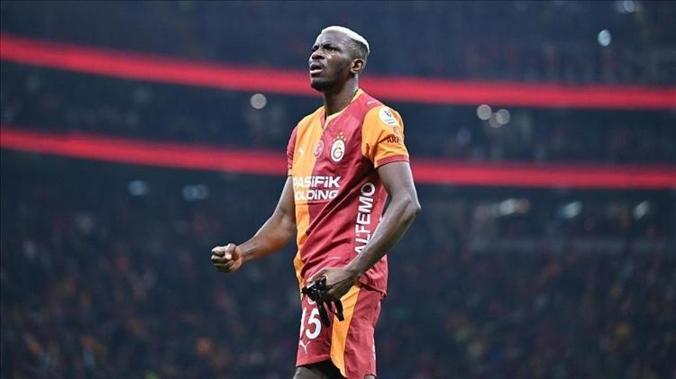 VICTOR OSIMHEN NE ZAMAN SAHALARA DÖNECEK