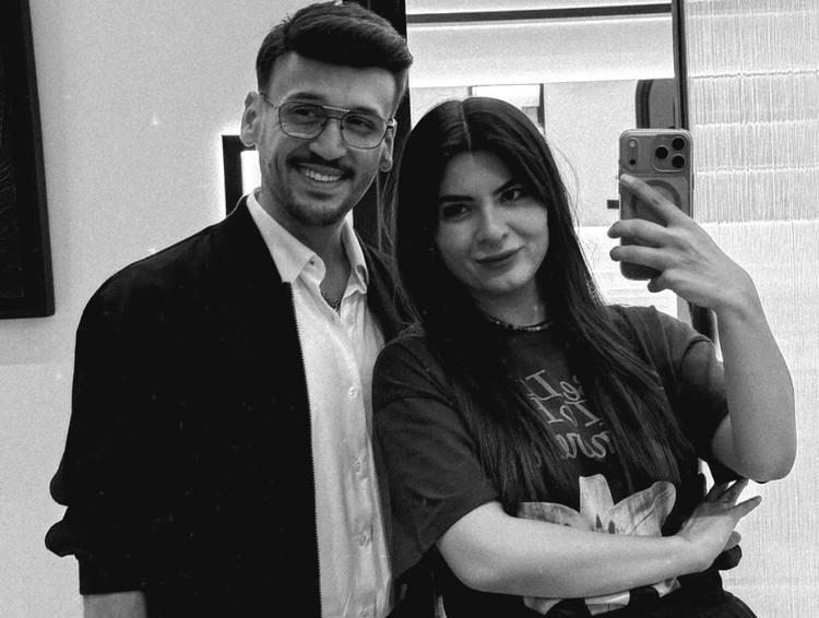 SEVGİLİM SENİNLE BİR ÜLKE KURULUR