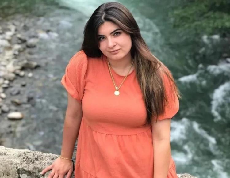 Fenomen gelin adayı Hanfie Gürdal yeni aşka yelken açtı Boy boy pozlarını paylaştı