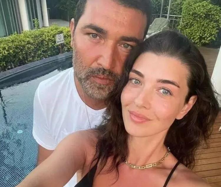 Evlilikleri 13 yıldır devam ediyor Aslıhan Güner ve eşinden romantik poz