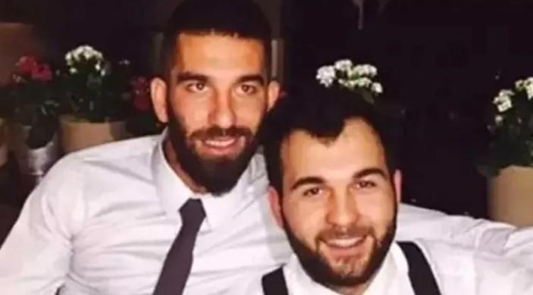 Eltilerin savaşı aileyi böldü Arda Turandan kardeşi Okan Turana beklenmedik hamle