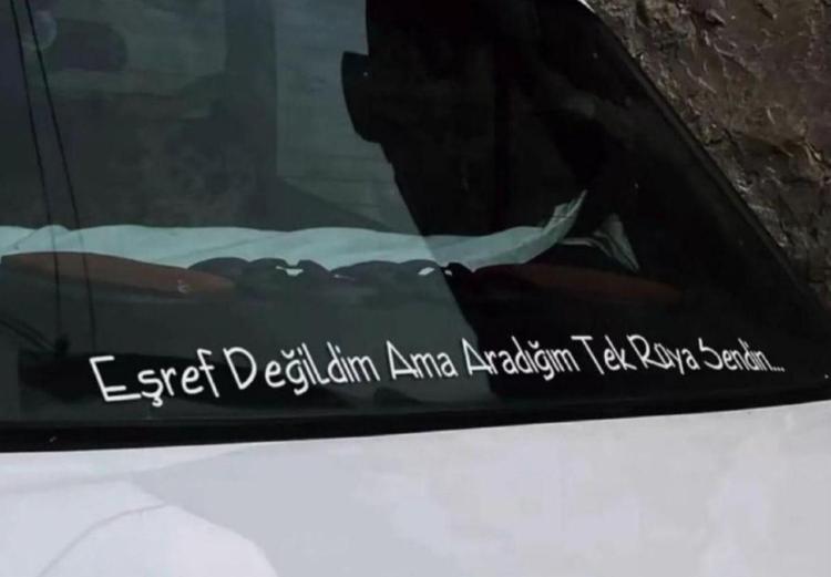 PARTİ SLOGANLARI DA EŞREF TEK’TEN