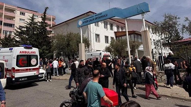 Kahramanmaraşta okulda silahlı saldırı Vali Ünlüer: 4 can kaybı, 20 yaralımız var