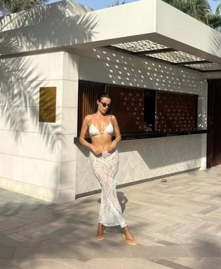 Ünlü model Simge Ünal çorba için İsviçreye uçtu
