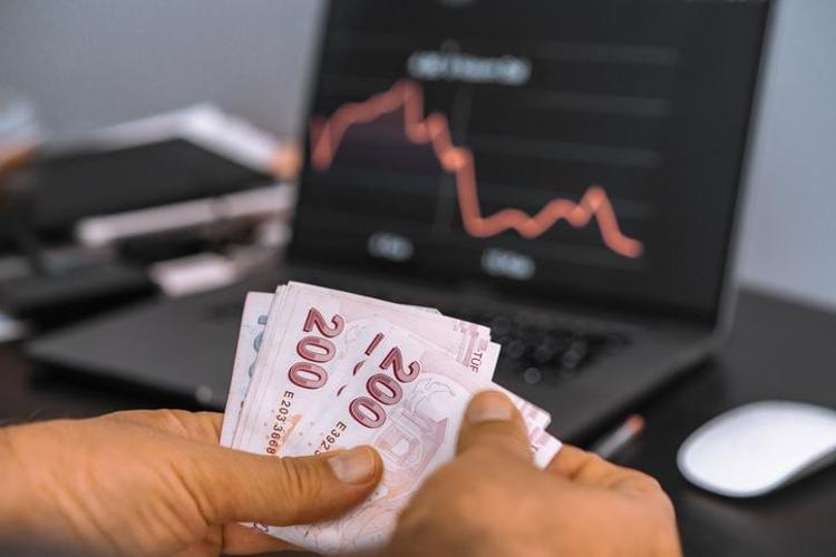 Piyasalarda Hürmüz rüzgarı BIST 100’de rekor: Yüzde 50 kazandırdı