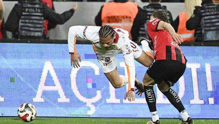 Galatasaray maçında VARdan iptal edilen gol için karar doğru mu Fırat Aydınus yorumladı