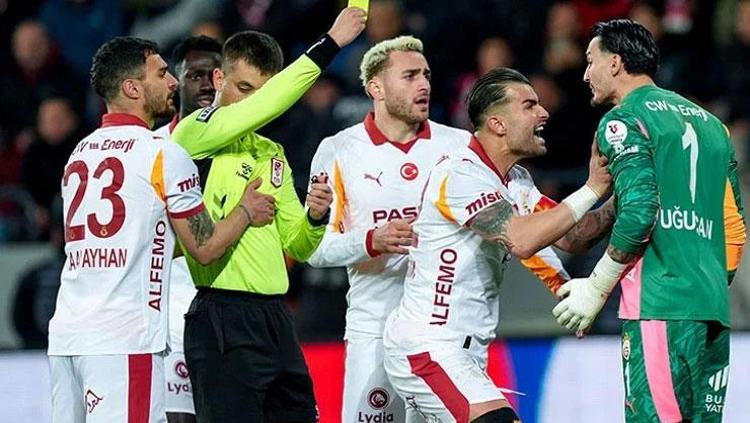 Galatasaray maçında VARdan iptal edilen gol için karar doğru mu Fırat Aydınus yorumladı
