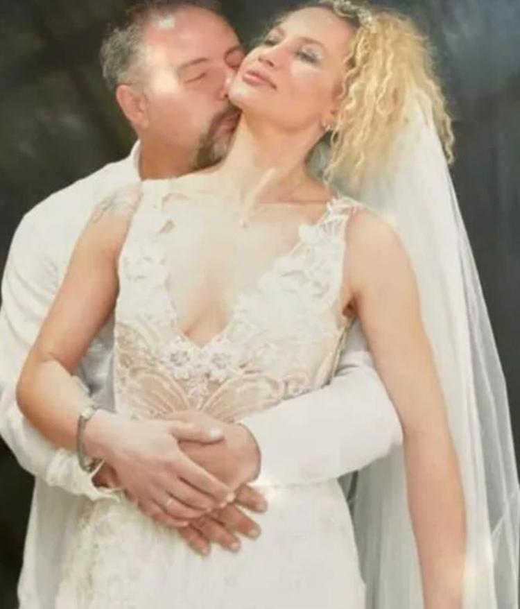 Yıldız Asyalı yardım istedi: Babam da eşim tarafından darp edildi