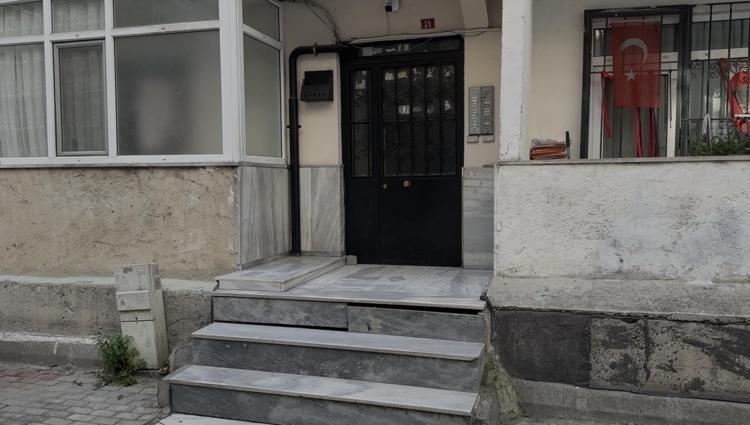 ÖZEL DURUMLARDA 112 GİBİ NUMARALARI ARAYABİLİYOR