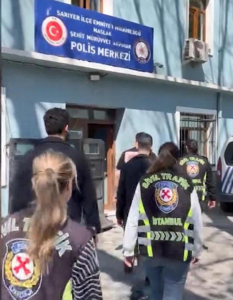 Sarıyer’de AVM otoparkında drift kamerada: 5 sürücüye 700 bin lira para cezası