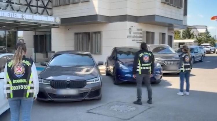 EHLİYETLERİNE EL KONULDU