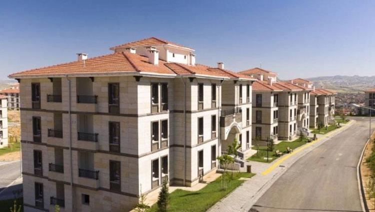 İstanbulda 7 bin lira taksitle ev sahibi olma şansı 100 bin konut için kura takvimi belli oldu: Bir de kiralık müjdesi var