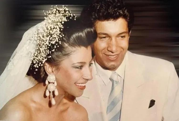 Ailece kutlama Behzat Uygur 63 yaşında
