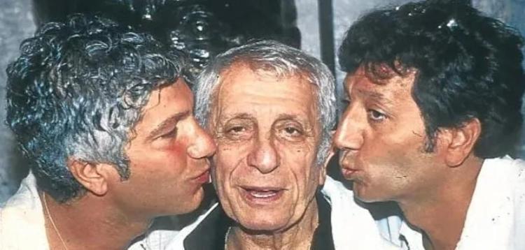 Ailece kutlama Behzat Uygur 63 yaşında