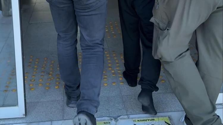 Firari hükümlünün yalın ayak kaçışı yarım kaldı