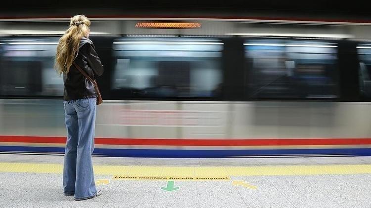 BUGÜN (23 NİSAN) TOPLU TAŞIMA ÜCRETSİZ Mİ 2026 | 23 Nisan otobüsler, İETT, metrobüs, metrolar ücretsiz mi Bugün Başkentray, İZBAN, Marmaray bedava mı olacak 23 Nisan köprü ve otoyollar ücretsiz mi