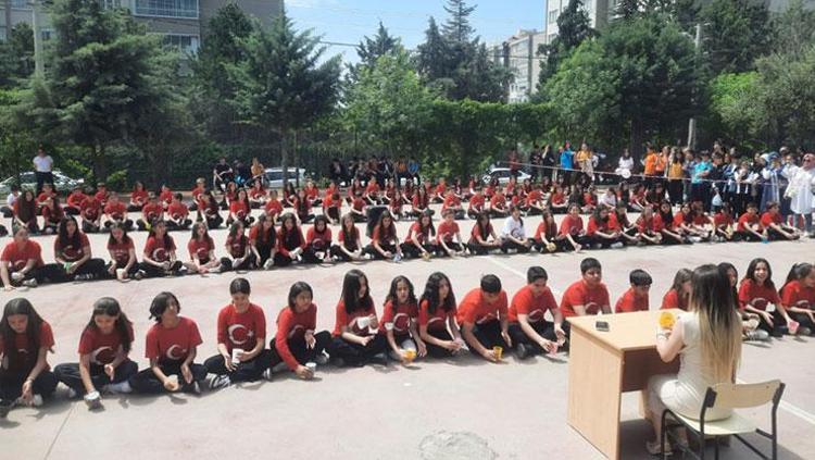 Okul saldırısında 9 kişi hayatını kaybetmişti: Ayser Çalık Ortaokulunda sessiz 23 Nisan...