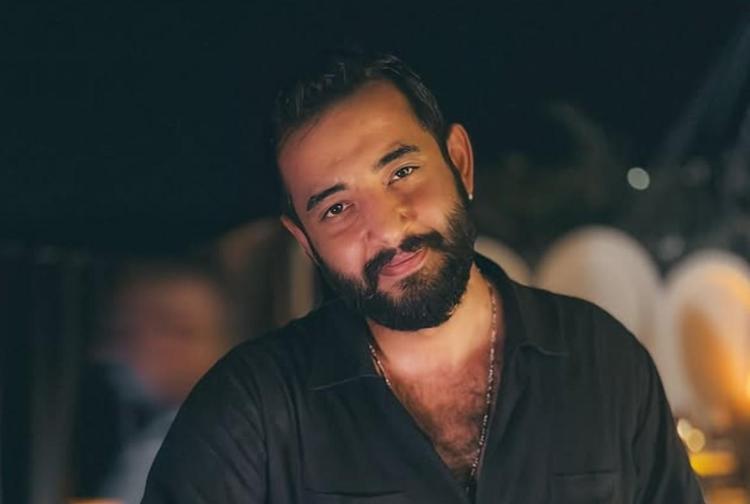 Ünlü şef Mehmet Yalçınkayanın oğlu Emre Yalçınkaya siyasete adım attı