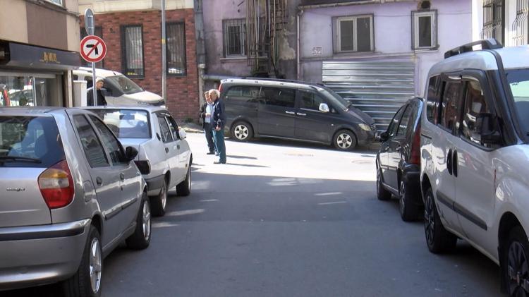 İstanbul’un göbeğinde hatalı park faciası Ambulans giremedi, hasta hayatını kaybetti