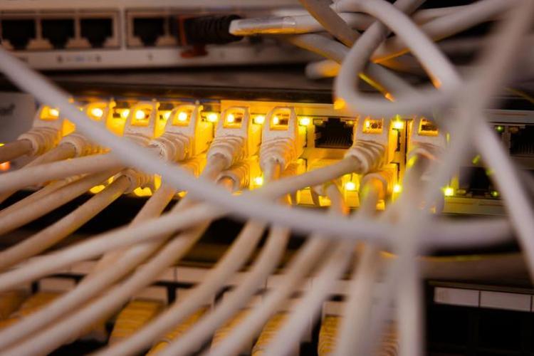 Wi-Fi sinyalini güçlendireyim derken modeminizi yakmayın: İşte yaptığınız o büyük hata