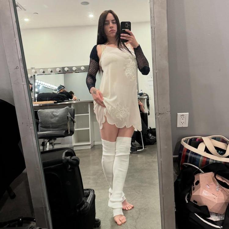 Billie Eilish İkizler burcunu kara listeye aldı Cehennemin dibine gitsin