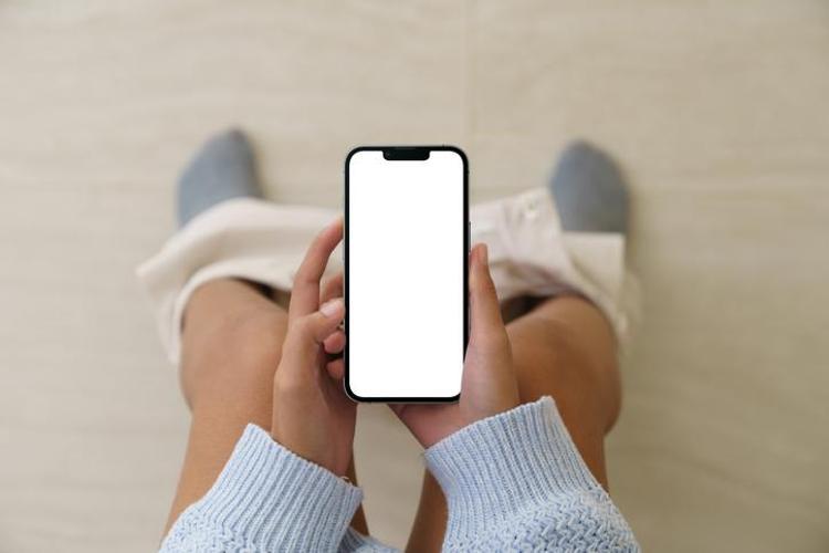 Tuvalete telefonla girerken 2 kere düşünün Meğer perde arkasında bilmediğimiz zararları varmış