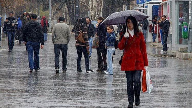 Meteoroloji’den kritik uyarı: 8 il için sarı kodlu alarm Kuvvetli yağış ve fırtına geliyor