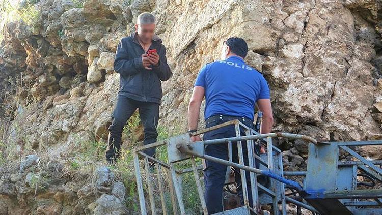 Müzik dinledi, surlarda dans etti 6 saatlik kriz, çorba teklifiyle son buldu