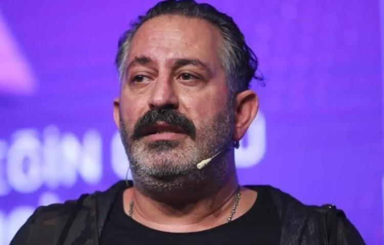 Cem Yılmaz’dan olay benzerliğe esprili yanıt 2 saatliğine oradaydım