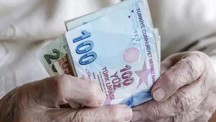 Emekli ve memur için 4 aylık zam farkı netleşti İşte emeklilerin alacağı zam oranı