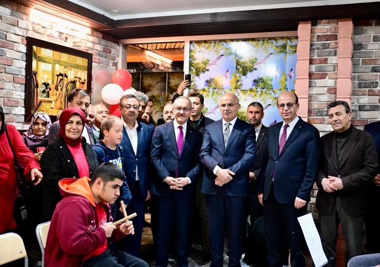 Malatya Yeşilyurt Belediyesi Otizm Yaşam ve Destek Merkezi hizmete sunuldu
