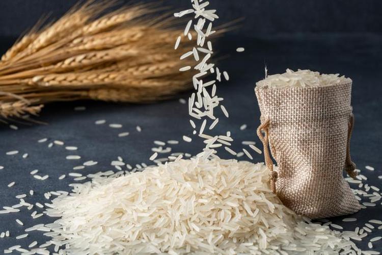 Kokuyu saniyeler içinde yok ediyor: Basmati pirinç pişirirken mutlaka yapmanız gereken o adım