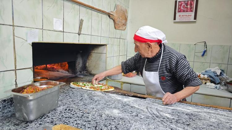 MESLEĞİMİ ÇOK SEVİYORUM