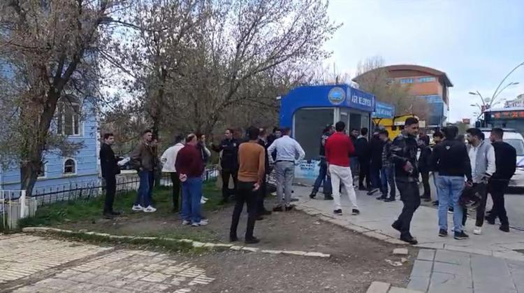 Adliye önünde boşanma dehşeti Kayınbirader eniştesine kurşun yağdırdı