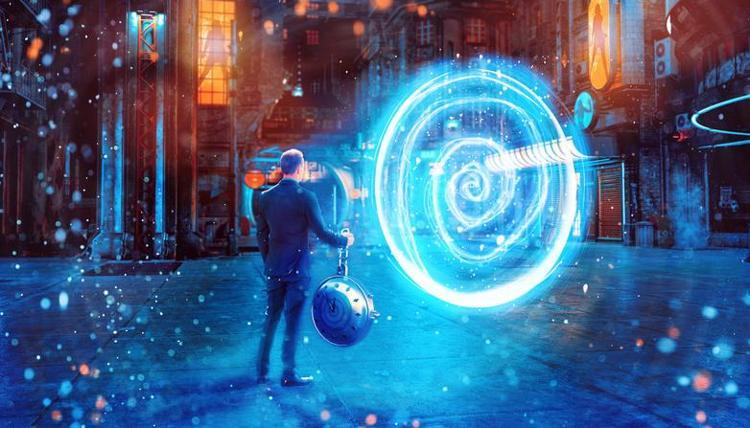 İnternet bu komplo teorisi ile çalkalanıyor Zaman yolcusu olduğu iddia edilen 8 ünlü isim