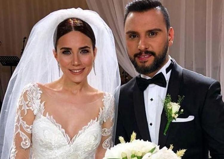 Alişan ve Buse Varol’dan romantik yıl dönümü kutlaması